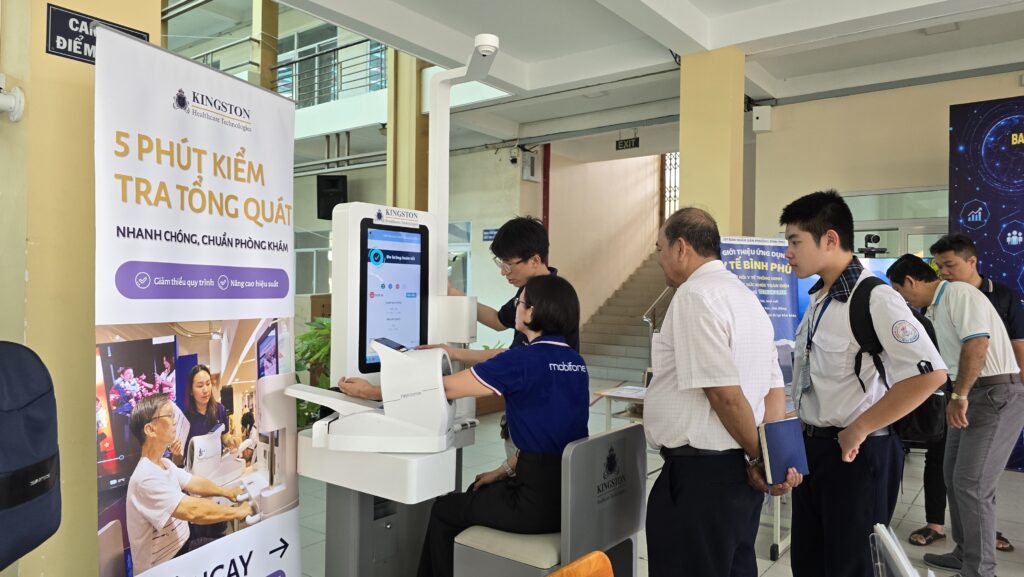 KINGSTON HEALTHCARE TECHNOLOGIES ĐỒNG HÀNH CÙNG NGÀY HỘI CÔNG DÂN SỐ BÌNH PHÚ – ĐƯA CÔNG NGHỆ KHÁM SỨC KHỎE THÔNG MINH ĐẾN GẦN HƠN VỚI CỘNG ĐỒNG