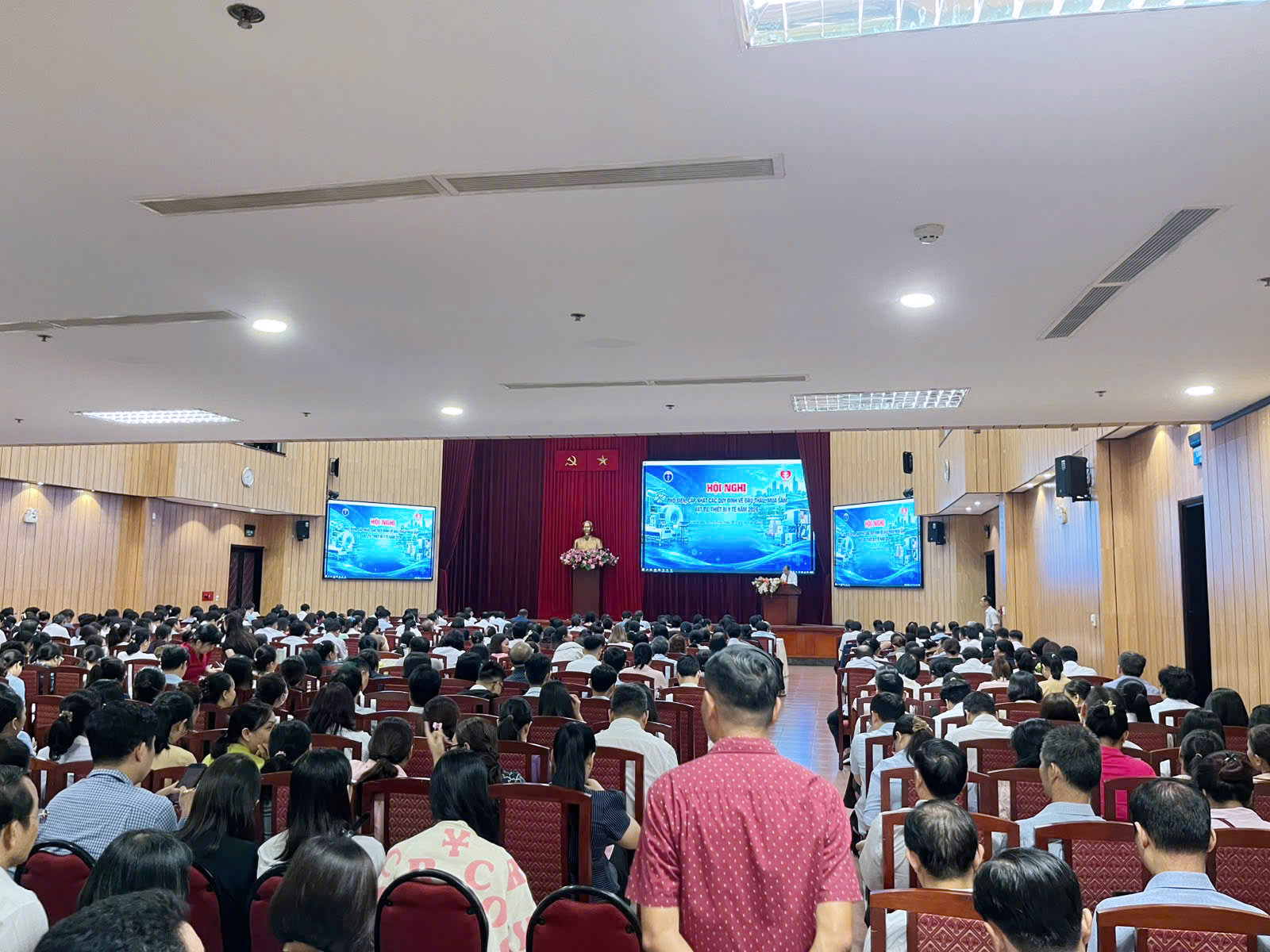 Hội nghị cập nhật quy định đấu thầu thiết bị y tế năm 2026